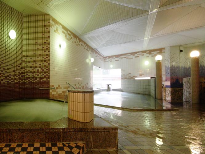 大浴場「あさなぎ」泡風呂・サウナを併設した広々とした大浴場です。