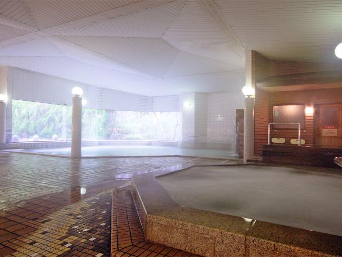 大浴場「ゆうなぎ」大浴場・露天風呂は月替わりで男女入れ替わりになります。