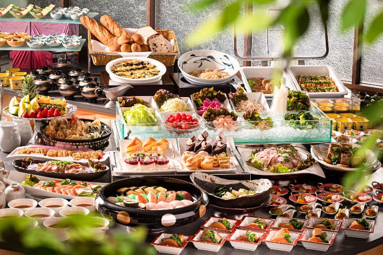夕食ビュッフェイメージ