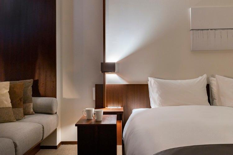 モデレートダブル