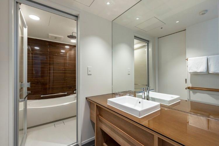 バスルーム（デラックスルーム）