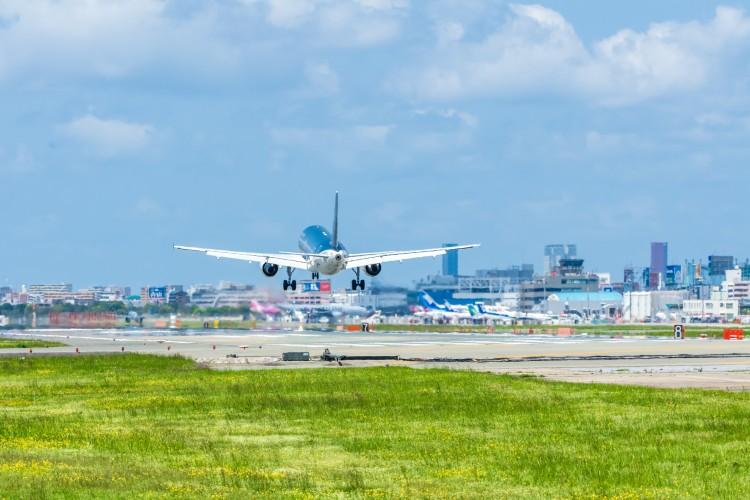 福岡空港国際線（公共交通機関32分）