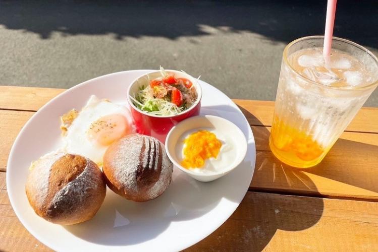 自家製パンの朝食（１ドリンク付き）日替わり(3)