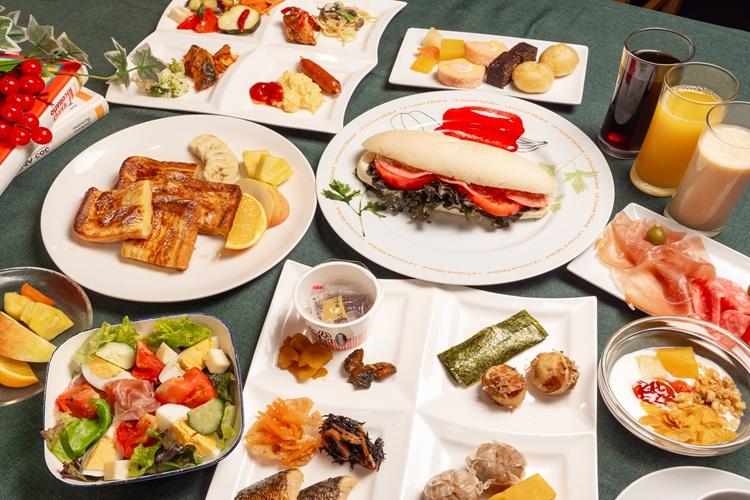 彩り鮮やかなイタリアンビュッフェをご用意してます。