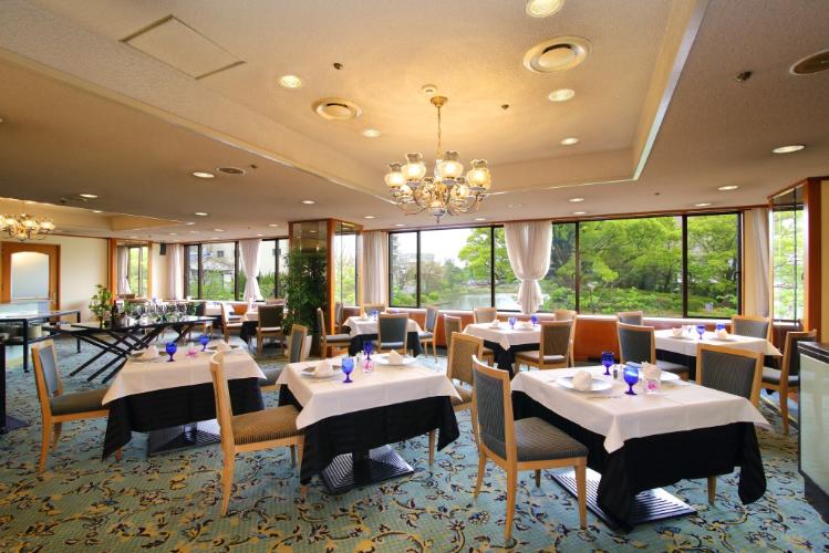 レストランロータス