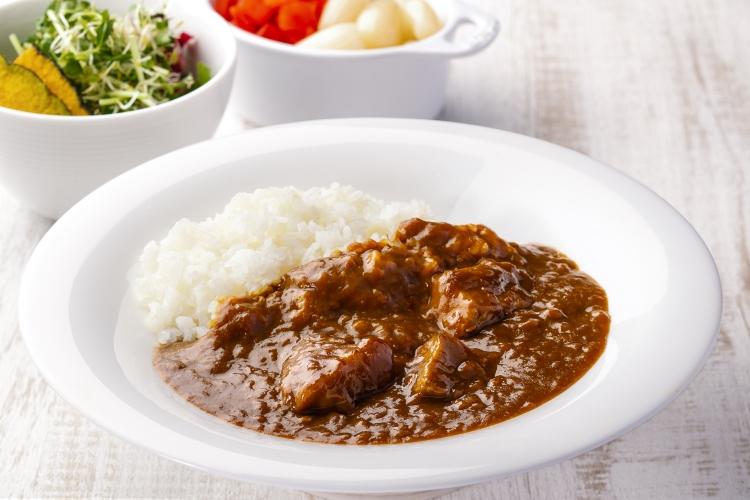 朝食ブッフェ（カレーイメージ）