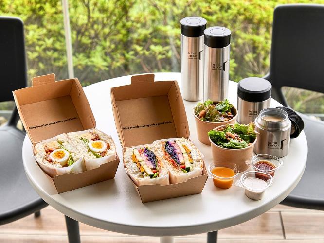 Breakfast Delivery｜本を片手にテラスで美味しい時間をお楽しみください。
