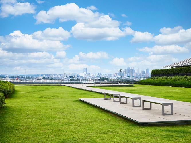 屋上庭園 | ご利用可能時間は7時〜10時／14時〜22時です。