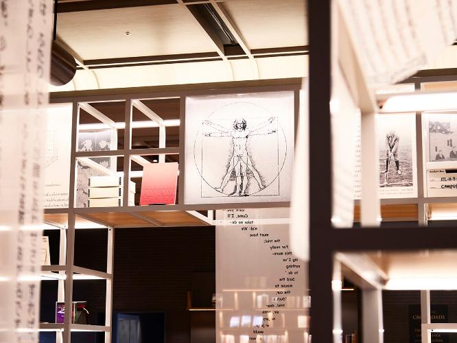 THE LIBRARY | the gate｜本の歴史や記録を感じられる空間です。