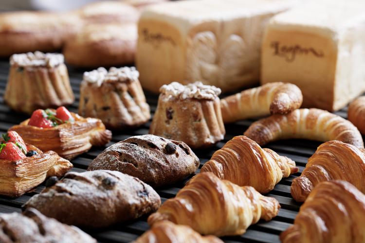 FIKA CAFE Lagom 魅力的な自家製パン