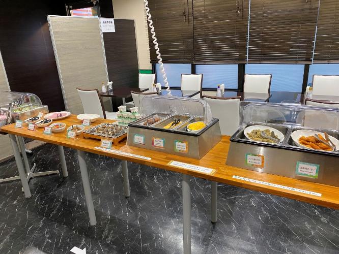 朝食会場