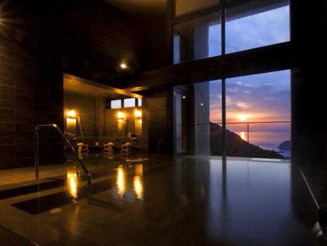 【2025年9月：待望の大浴場営業再開】朝5時から8時、夜17時から23時（温泉ではございません）