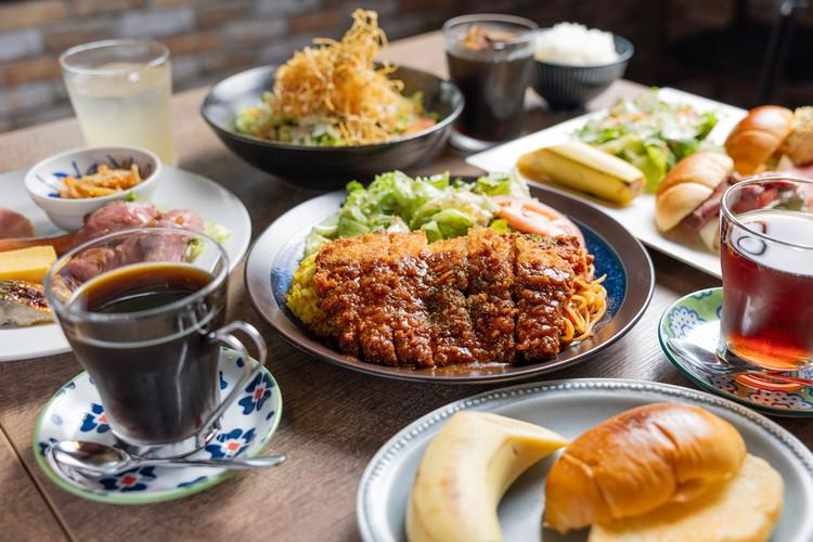 朝食は4種類のセットメニューからお選びいただけます。