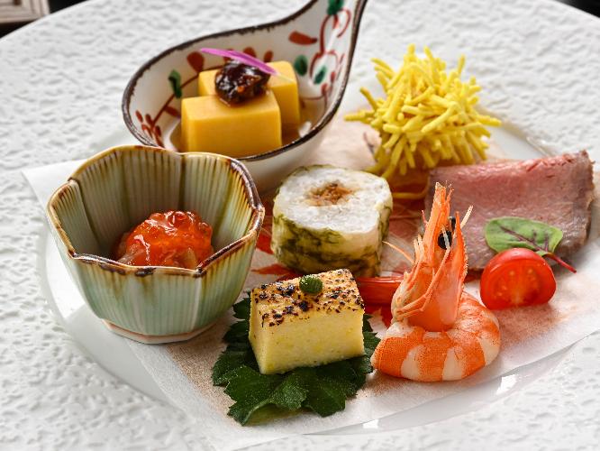 夕食　秋の基本会席（2025年9月15日頃から2025年12月14日頃までの献立例）