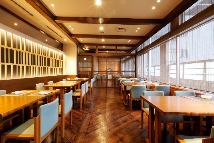 ２階和食「からまつ」