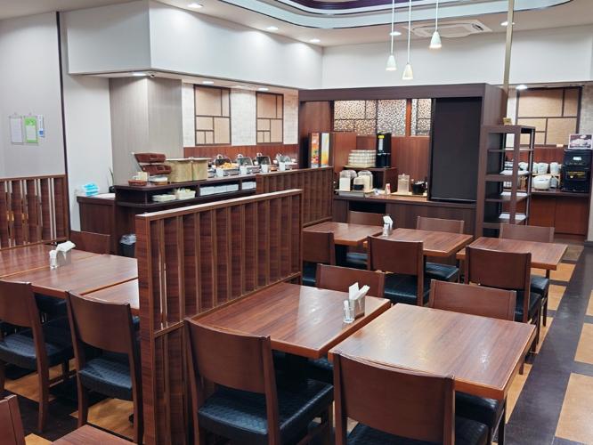 ■レストラン「花茶屋」、食・呑み処　「花々亭」