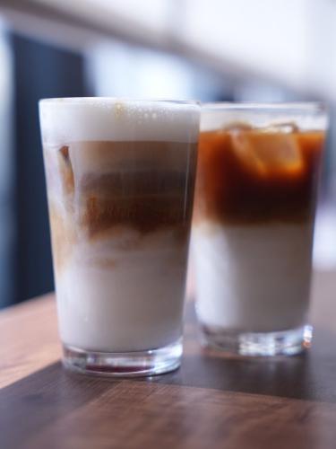 スペシャリティコーヒー／旅の合間に特別なコーヒーでくつろぎの時間をお過ごしください。（イメージ）