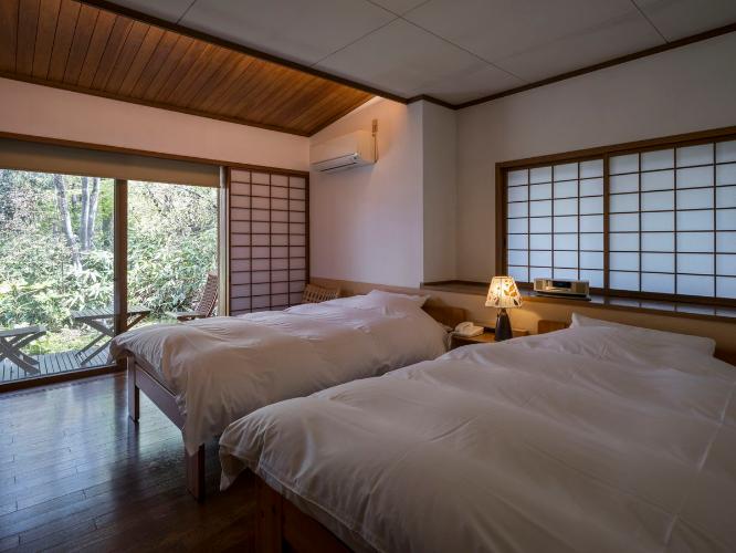 離れ|温泉内湯・中庭テラス付 和洋室「柑子」