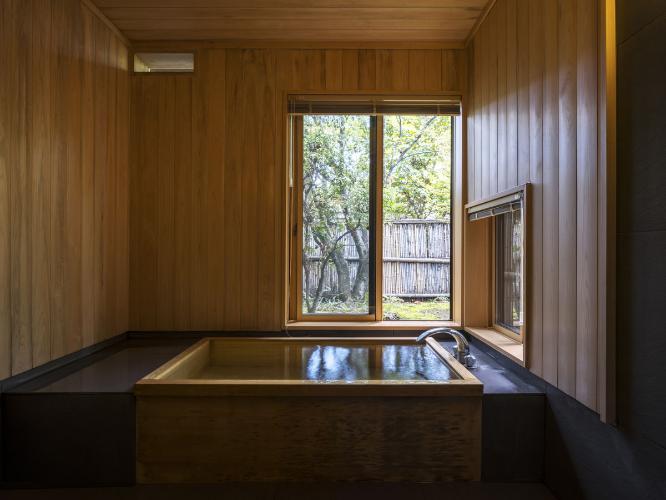 離れ|温泉内湯・中庭テラス付 和洋室「みはなだ」