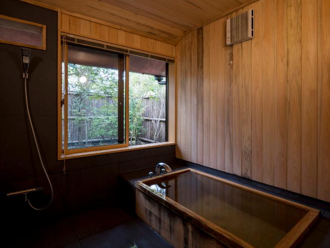 離れ|温泉内湯・中庭テラス付 和洋室「山吹」