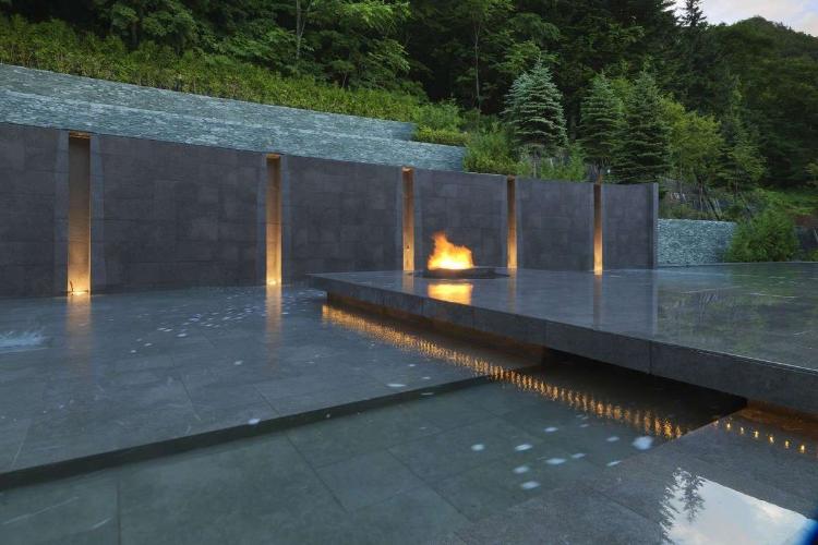 【森テラス】水音のある風景は私たちの心を落ち着かせてくれます