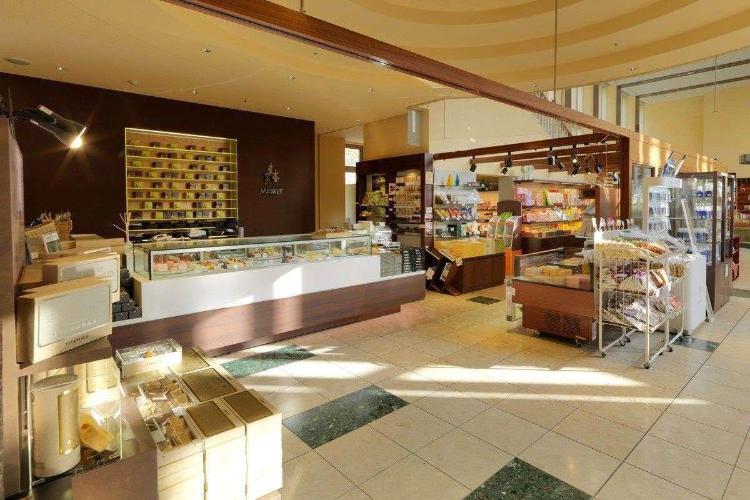 【森マーケット】「森の謌」ならではのおみやげを多数ご用意してお待ちしております。