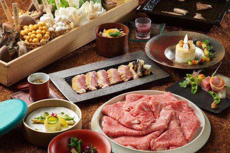 【森の巣穴／しゃぶしゃぶ「和牛・鴨肉」コース】2種類のお肉を愉しむ（イメージ／しゃぶしゃぶは2人前）