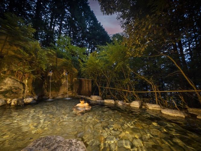 森林露天風呂 伏龍の湯(男性)