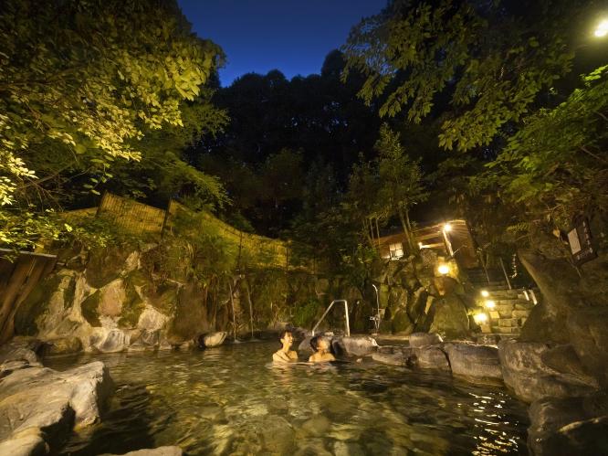 森林露天風呂 伏龍の湯(女性)