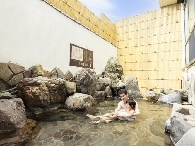 露天風呂 楽の湯（男女入替制）