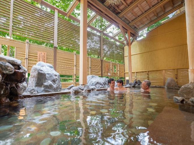 露天風呂（男女入替制）