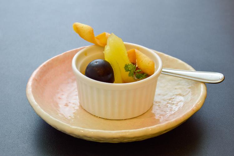 薫_2025秋料理|カシスクレームブリュレ