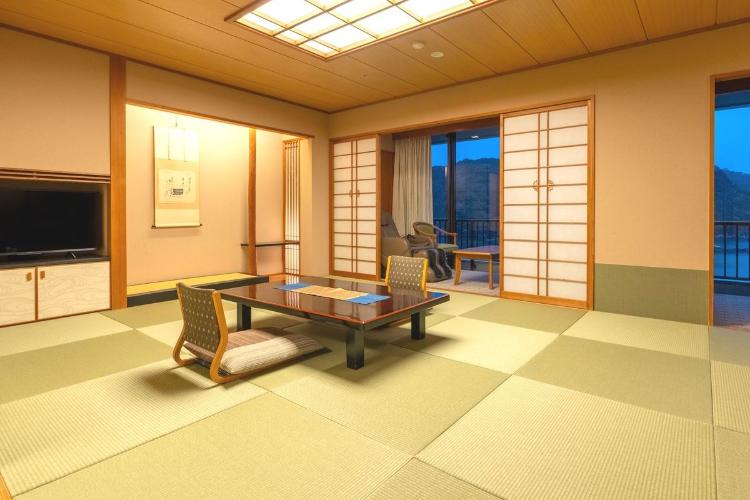 潮聞亭｜和室コーナー12畳＋4畳次の間付