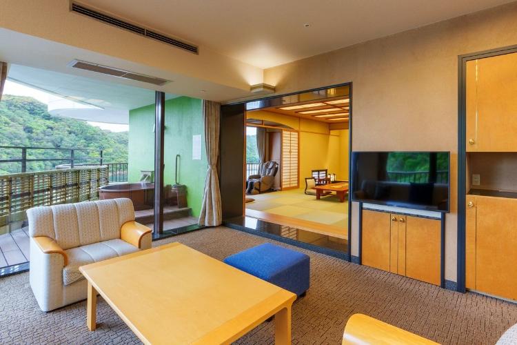 潮聞亭｜天然温泉露天風呂付・最上階貴賓室