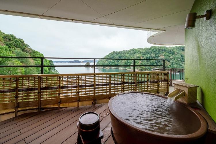 潮聞亭｜天然温泉露天風呂付・最上階貴賓室