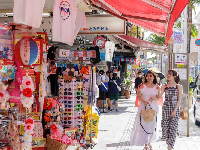 国際通りまで徒歩約５分
