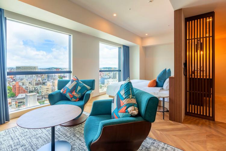 エグゼクティブダブル （客室最上階 16階）（一例）※仕様の異なる2タイプのお部屋がございます。タイプのご指定はできません。