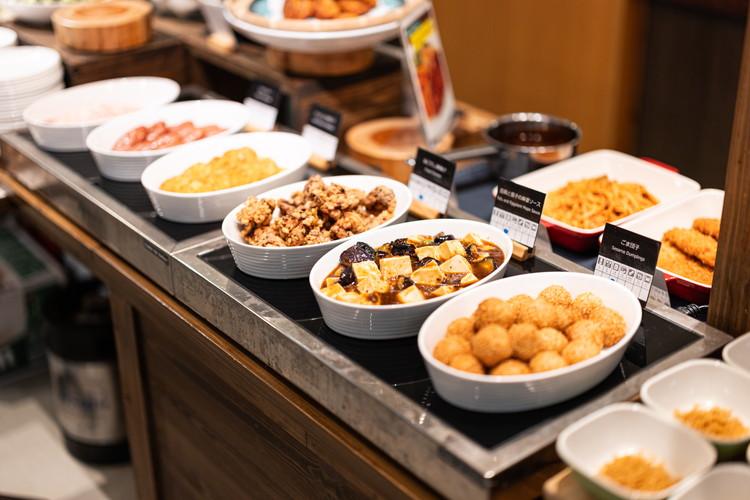 朝食ビュッフェ