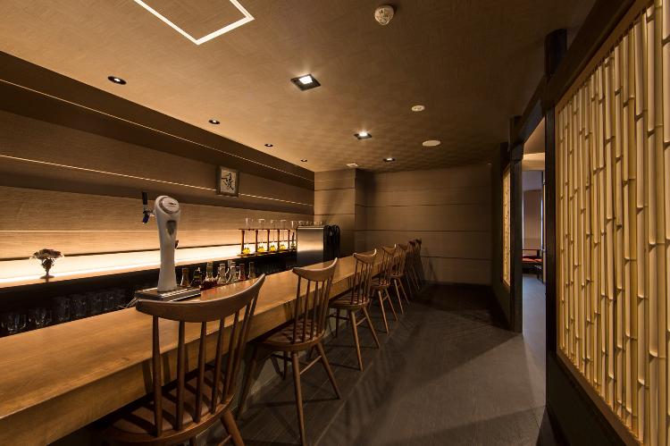 1階レストラン「肥後ダイニング そろ」