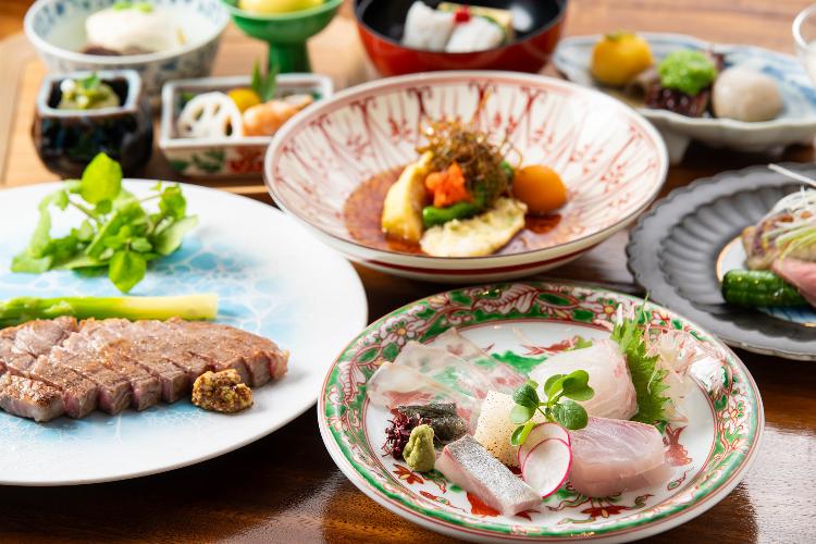 【夕食一例】旬の素材の季節感を生かした月替りの創作「柚富会席」