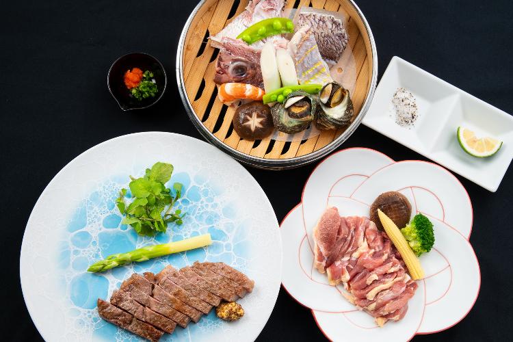 【夕食一例】濃厚な味わいが人気の“おおいた和牛”＆大分県特産地鶏“豊のしゃも“