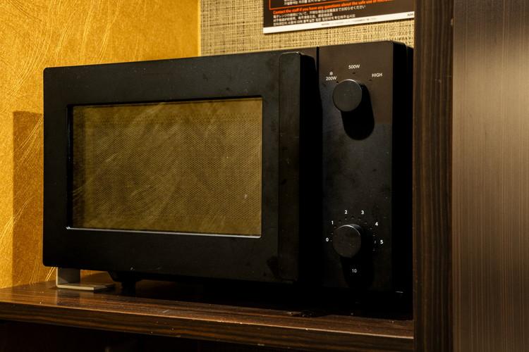 電子レンジは2階にございます。