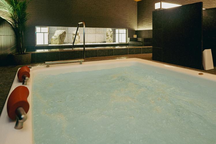 ■2階女性浴場 ジェットバス