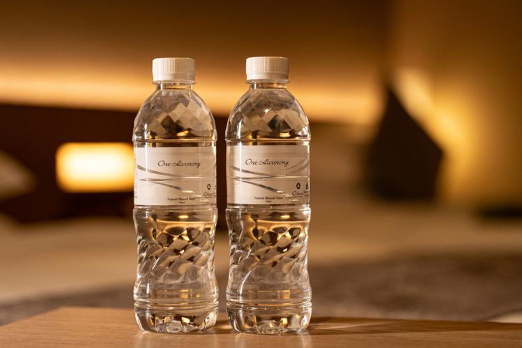 ■ミネラルウォーターのサービス