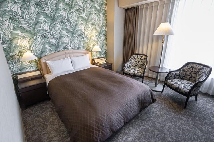 デラックスダブル