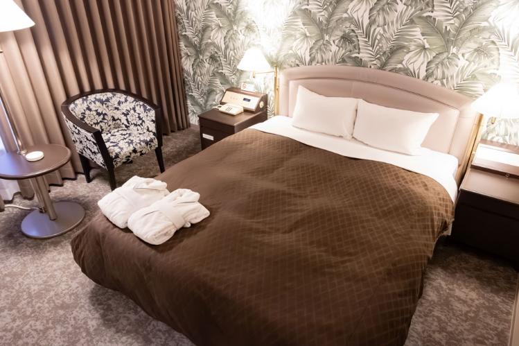 スーペリアクイーンダブル