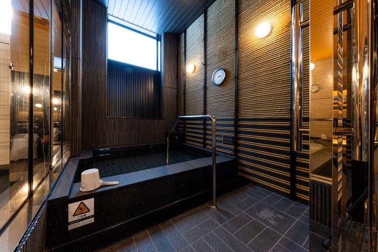 大浴殿女子露天