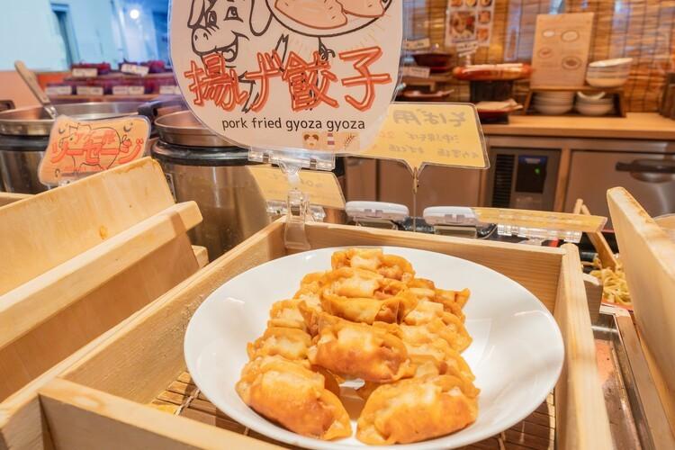 サクサク、パリパリの食感がたまらない揚げ餃子