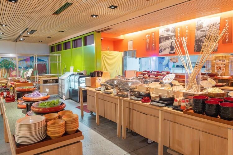 沖縄の「美味しい」と「楽しい」が詰まった朝食