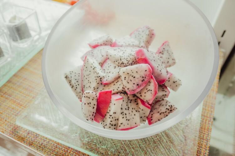 沖縄の太陽をたっぷり浴びた季節のフルーツ